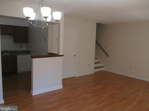 62 Avonshire Ct, Silver Spring MD 20904-6712 exterior