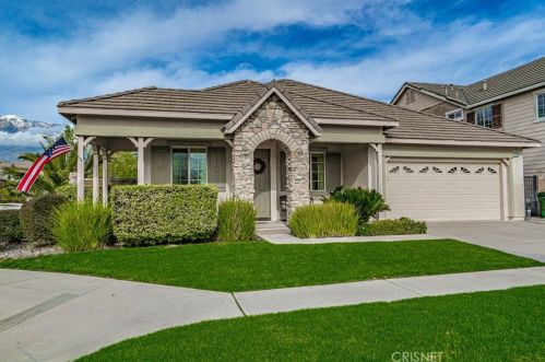 12196 Dry Creek Dr, Rancho Cucamonga, CA 91739-8807