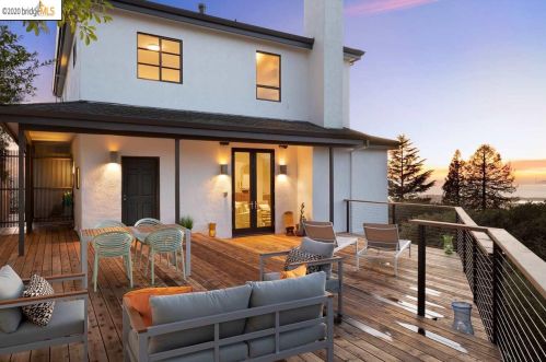 1061 Sterling Ave, Berkeley, CA 94708-1728