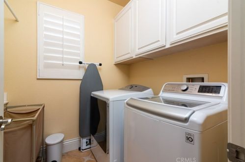 2895 Cinnamon Pl, Anaheim CA  92806-3733 exterior