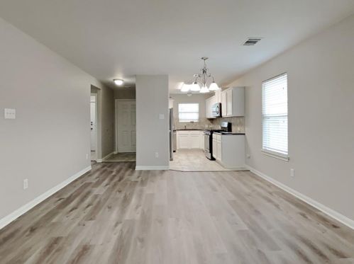 9955 Sterling Place Dr, Conroe TX  77303-2001 exterior
