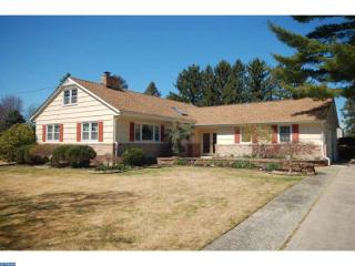 19 Tindall Rd, Trenton, NJ 08691-2508
