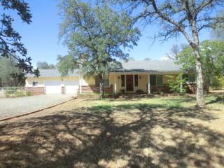 17352 Flowers Ln, Anderson, CA 96007-8228