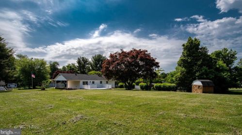 2112 Arden Dr, Fallston MD  21047-1404 exterior