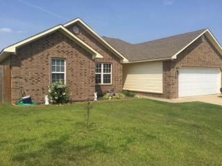 2009 Dana Marie St, Paragould, AR 72450-5986