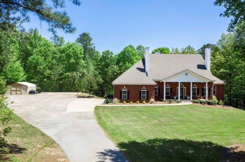 1537 Ola Rd, Locust Grove, GA 30248-2243