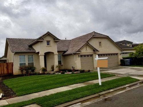 2860 Mesa Ave, Clovis, CA 93611-6873