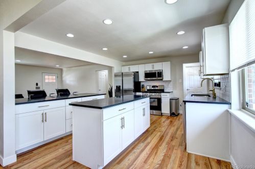 1520 Xanthia St, Denver CO  80220-2218 exterior
