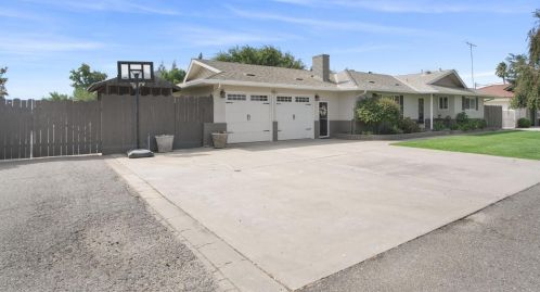 2424 Mable Ave, Modesto, CA 95357-0709