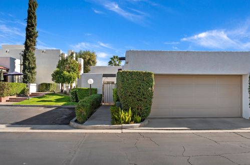 482 Rio Vista Dr, Palm Springs, CA 92262-0009