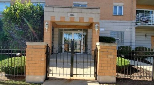 4534 Cumberland Ave, Chicago, IL 60656-4238