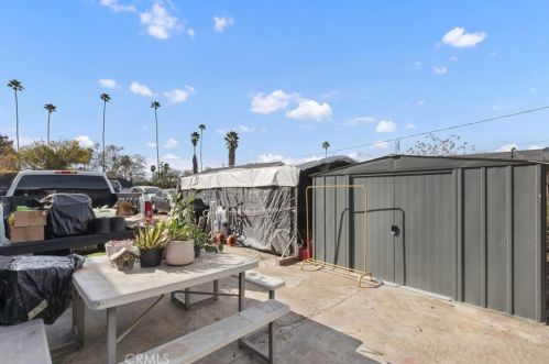 2950 11th St, Riverside CA  92507-4961 exterior