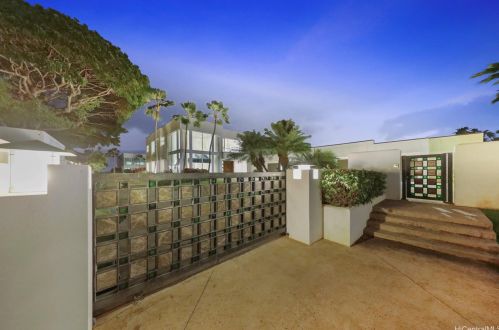 4801 Kahala Ave, Honolulu HI  96816-5231 exterior