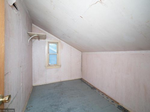 1744 Berkeley Ave, Saint Paul MN  55105-2026 exterior