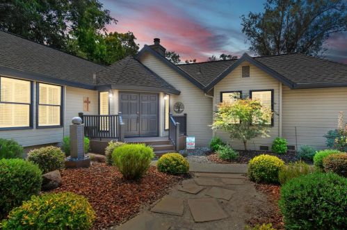 7786 Winding Way, Fair Oaks, CA 95628-5735