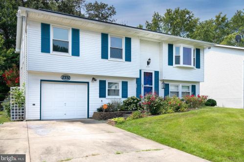 2331 Maytime Dr, Gambrills, MD 21054-1434