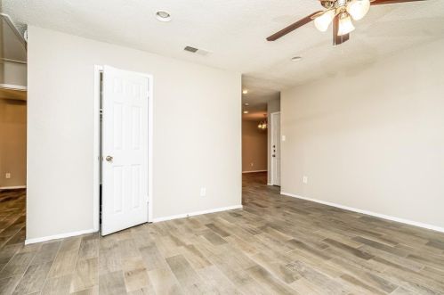 2404 Mcadoo Ln, Fort Worth TX  76131-1310 exterior