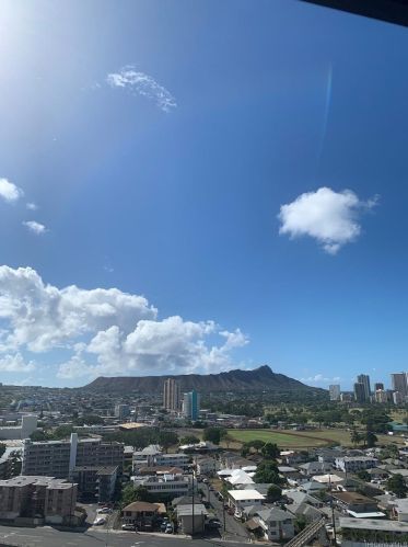 2754 Kuilei St, Honolulu HI  96826-3427 exterior