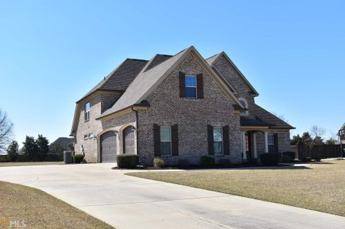 1008 Chattahoochee Dr, Bonaire, GA 31005-2504