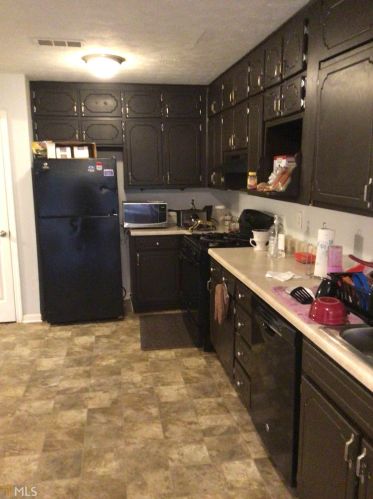 15 Hickory Cv, Stockbridge GA  30281-2704 exterior