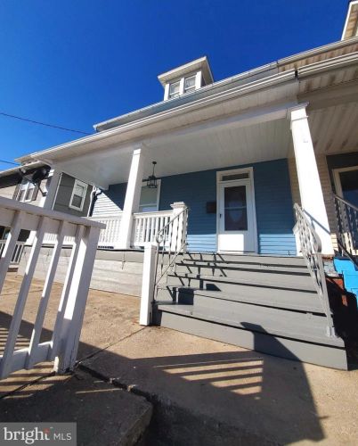 431 Pine St, Harrisburg, PA 17113-1912