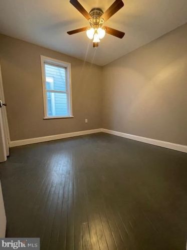 307 Hobart Ave, Trenton NJ  08629-1624 exterior