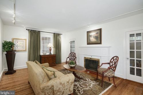 730 Redman Ave, Haddonfield NJ 08033-2744 exterior