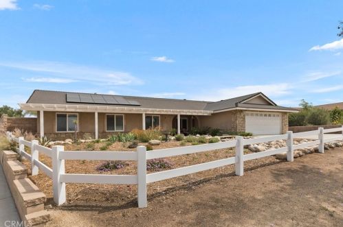 3434 Shawnee Dr, Norco, CA 92860-2239