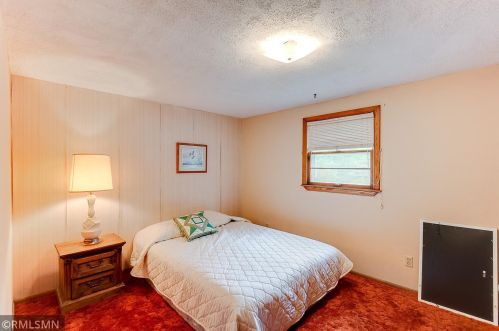 385 3rd Ave, Saint Paul MN  55112-7844 exterior