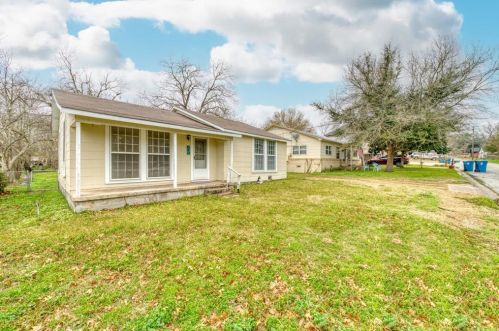 128 Harris St, Bellvue, TX 77418-1518