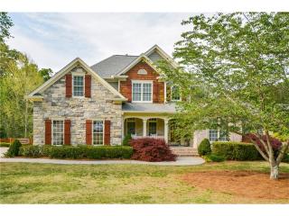 7970 Willow Pt, Gainesville, GA 30506-7933
