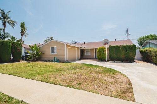 9532 Barkerville Ave, Whittier, CA 90605-2901