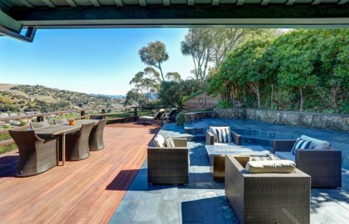 19 Tamalpais Ave, Tiburon, CA 94920-2457