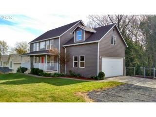 605 1st St, Grand Island OR  97114-9775 exterior