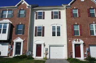 853 Blossom Dr, Hanover, PA 17331-2074