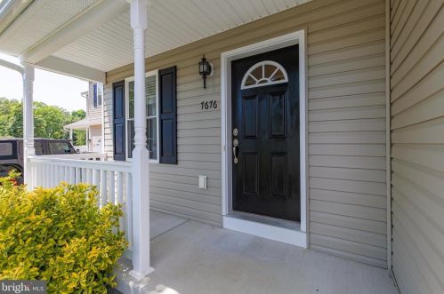 7676 Grace Ave, Riviera Beach, MD 21122-1642