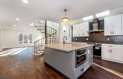 113 Everdale Rd, Dover NJ  07869-2301 exterior