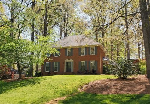 4716 Buckskin Trl, Lilburn, GA 30047-4245