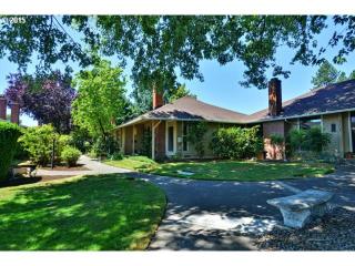 5206 Barclay Ct, Beaverton, OR 97005-3641