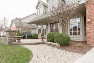 2759 Willow Ridge Dr, Naperville, IL 60564-8951