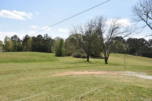 100 Oglesby Bridge Rd, Conyers GA  30094-4136 exterior