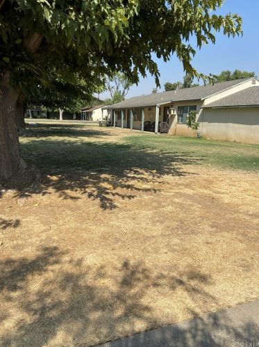 958 Barney St, Merced, CA 95340-4061
