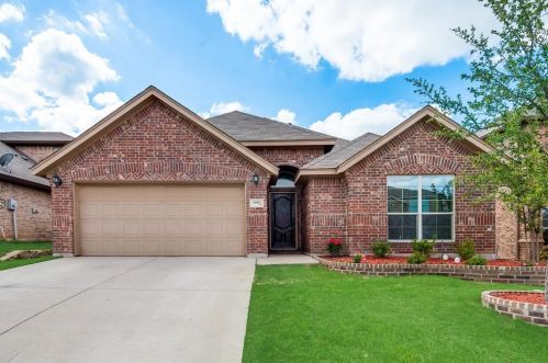 6049 Warmouth Dr, Fort Worth, TX 76179-7649