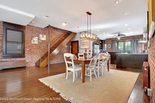 1034 2nd Ave, Tinton Falls NJ  07712-5834 exterior