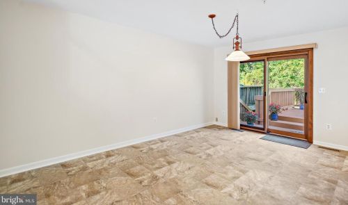 1804 Carters Grv Dr, Silver Spring MD 20904-6625 exterior