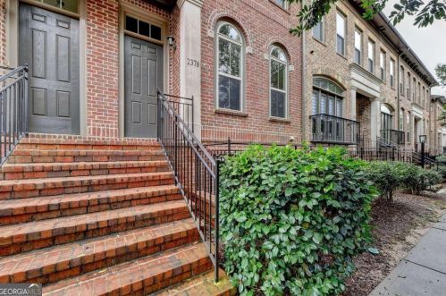 2378 Crescent Park Ct, Atlanta, GA 30339-6022