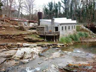 774 Old Seneca Rd, Central, SC 29630-9589