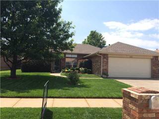 204 Eastview Dr, Yukon, OK 73099-3340