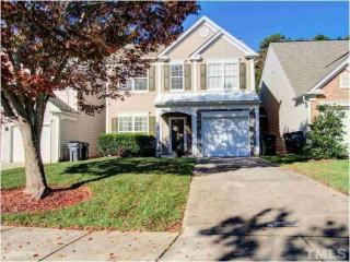 131 Chinabrook Ct, Cary, NC 27560-6882