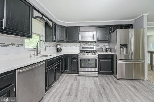 333 Crestview Ave, Blenheim NJ  08012-3005 exterior